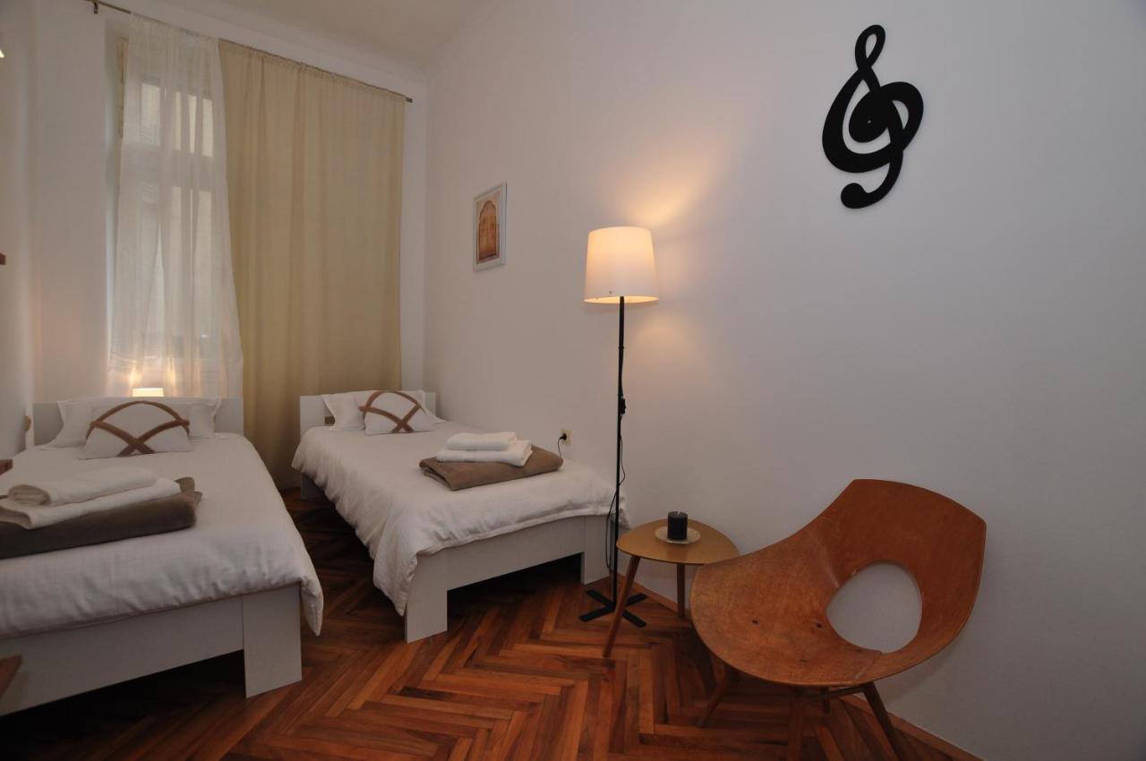 Apartment Moel Сплит Екстериор снимка